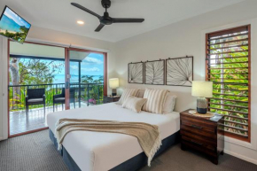 Heliconia 14 - Oceanviews and Buggy